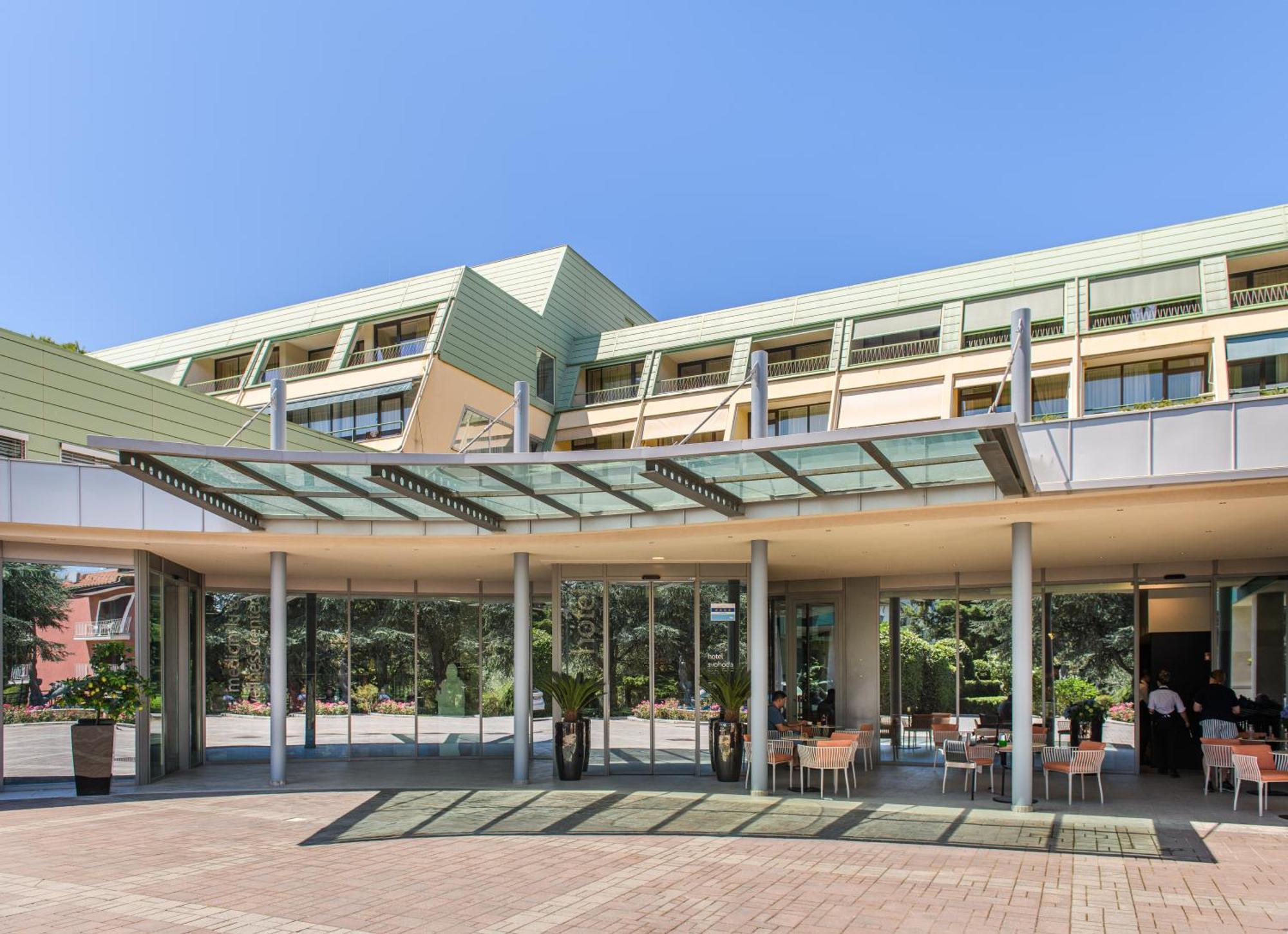 Hotel Svoboda - Terme Krka Strunjan Exterior photo